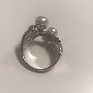 JTV Jewelry - JTV Pearl and White Cubic Zirconia Ring JTV Jewelry - JTV Pearl and White Cubic Zirconia Ring